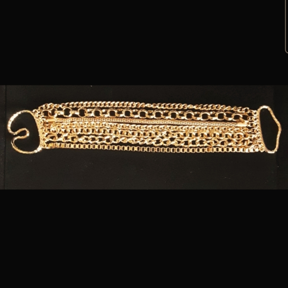 Charming Charlie Gold Tone Bracelet